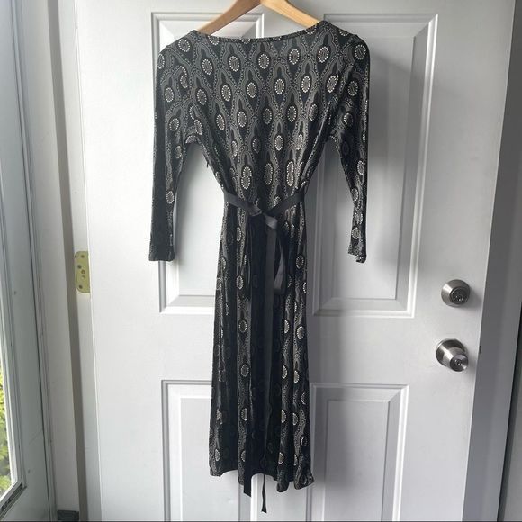 LOFT Black Beige Empire Waist Tie Back Sheath Dress Size 0 Petite - Picture 4 of 9